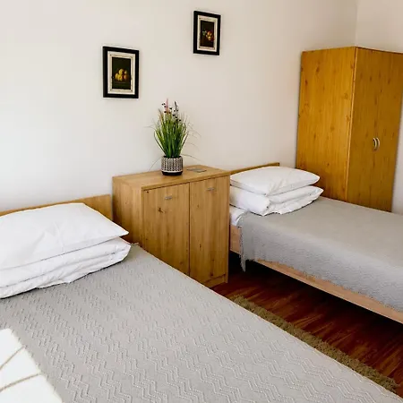 Casa de hóspedes Marislav 3*